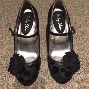 Ruby woo shoes Size 7